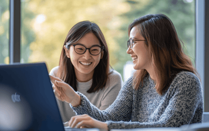 mulheres intelectuais conversando